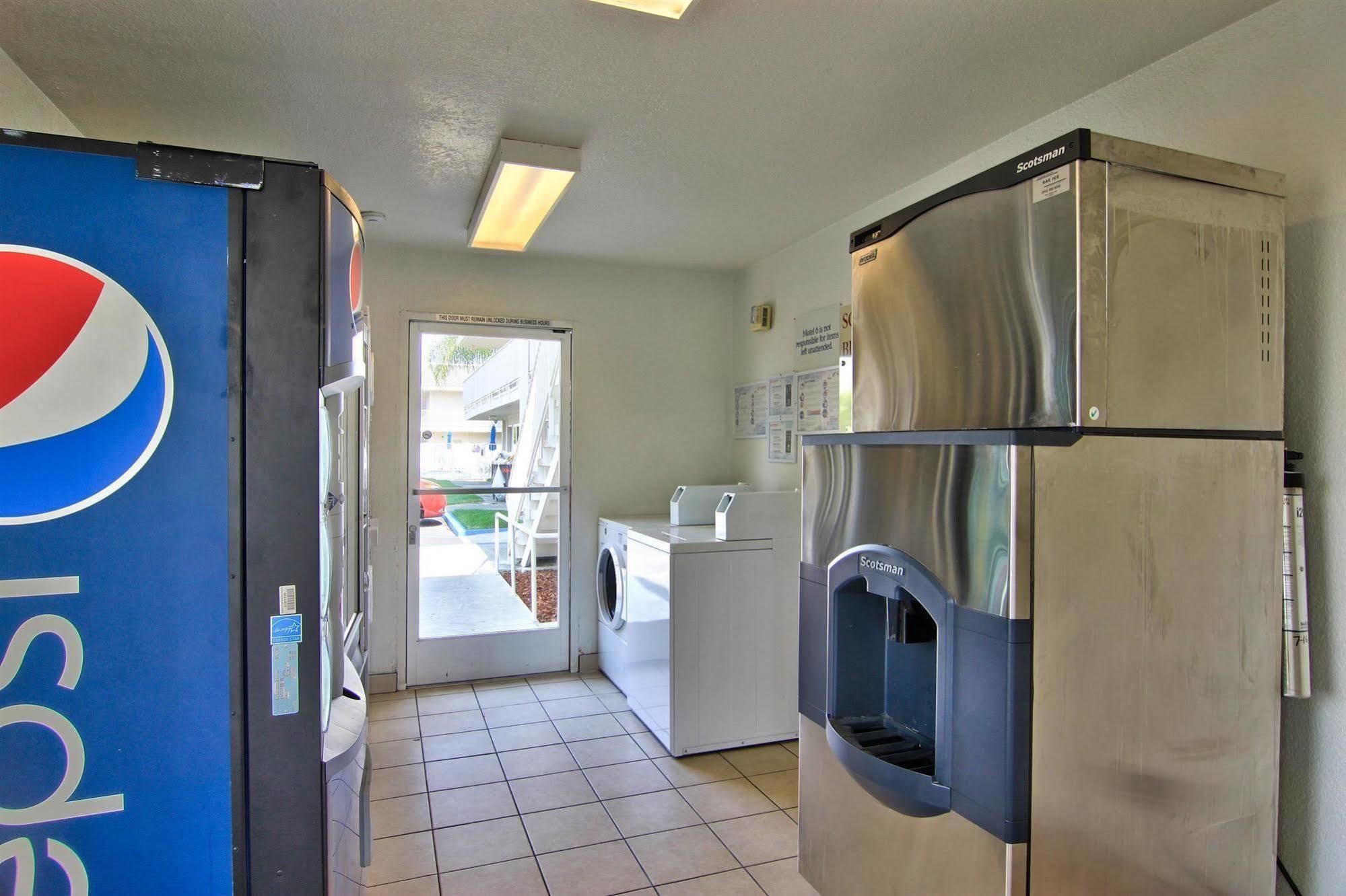 Motel 6-Sacramento, Ca - South Sacramento And إلك غروفي المظهر الخارجي الصورة