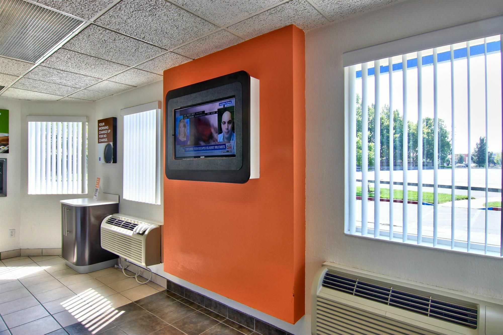 Motel 6-Sacramento, Ca - South Sacramento And إلك غروفي المظهر الخارجي الصورة